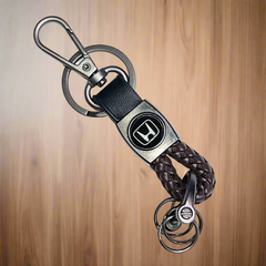 7 Pcs Stylish and charming Key Chain for Everyday Use