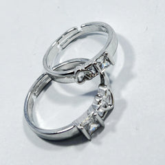 Beautifull Crafted Heart Couple Ring