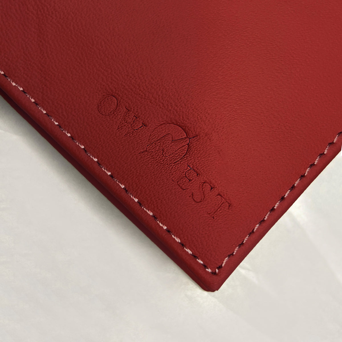 Classic Mens Sleek Leather Wallet